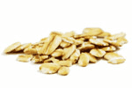 Pure Haferflocken dem Müsli hinzufügen