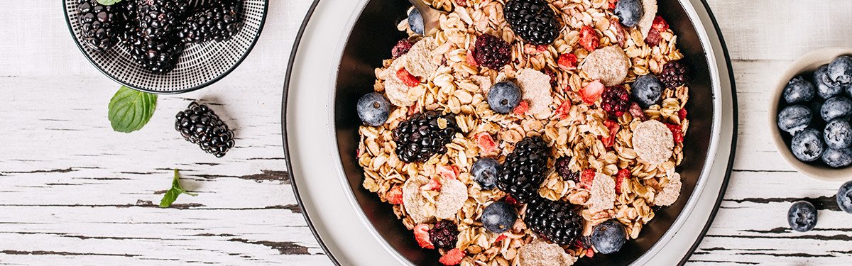 mood-desktop-brombeergranola.jpg