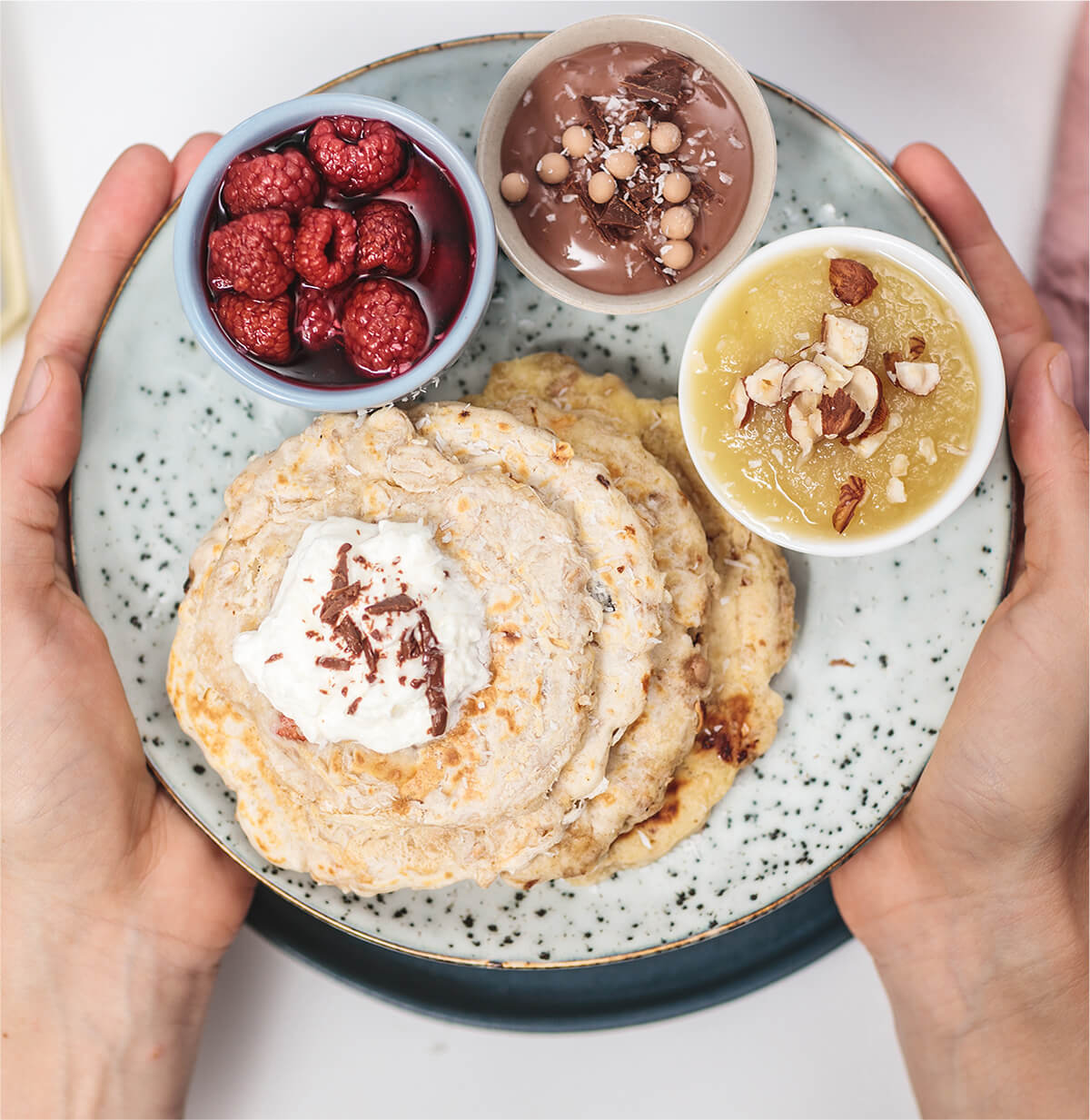 teaser-apfelmacadamiazimt-pancakes.jpg