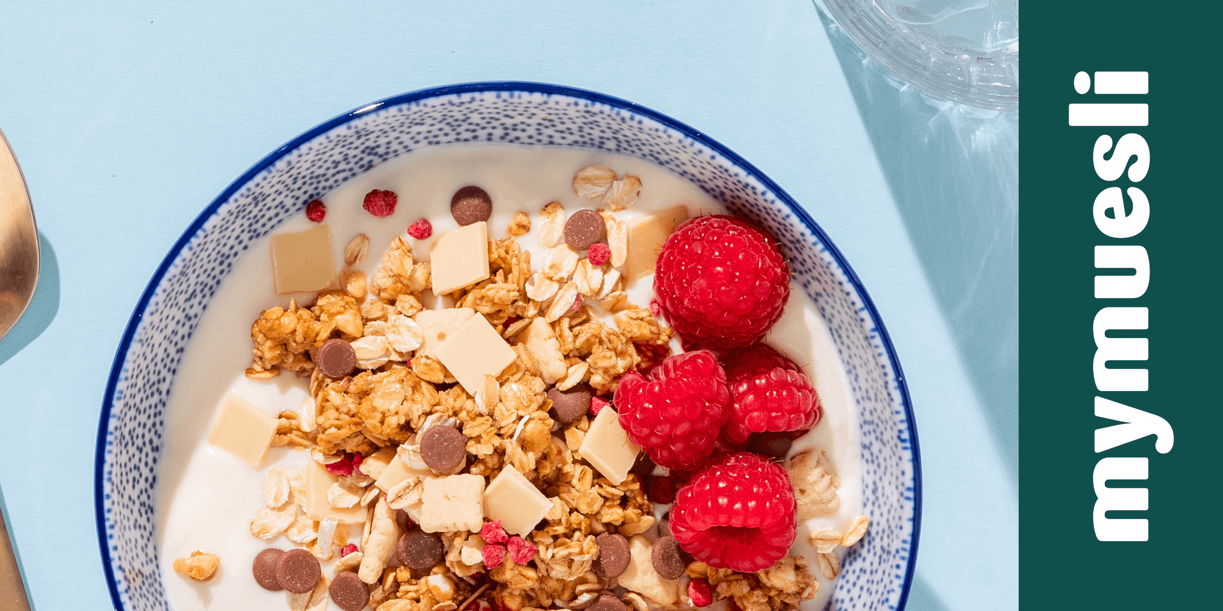 article02-raspberry-yoghurt-cookie-muesli.png