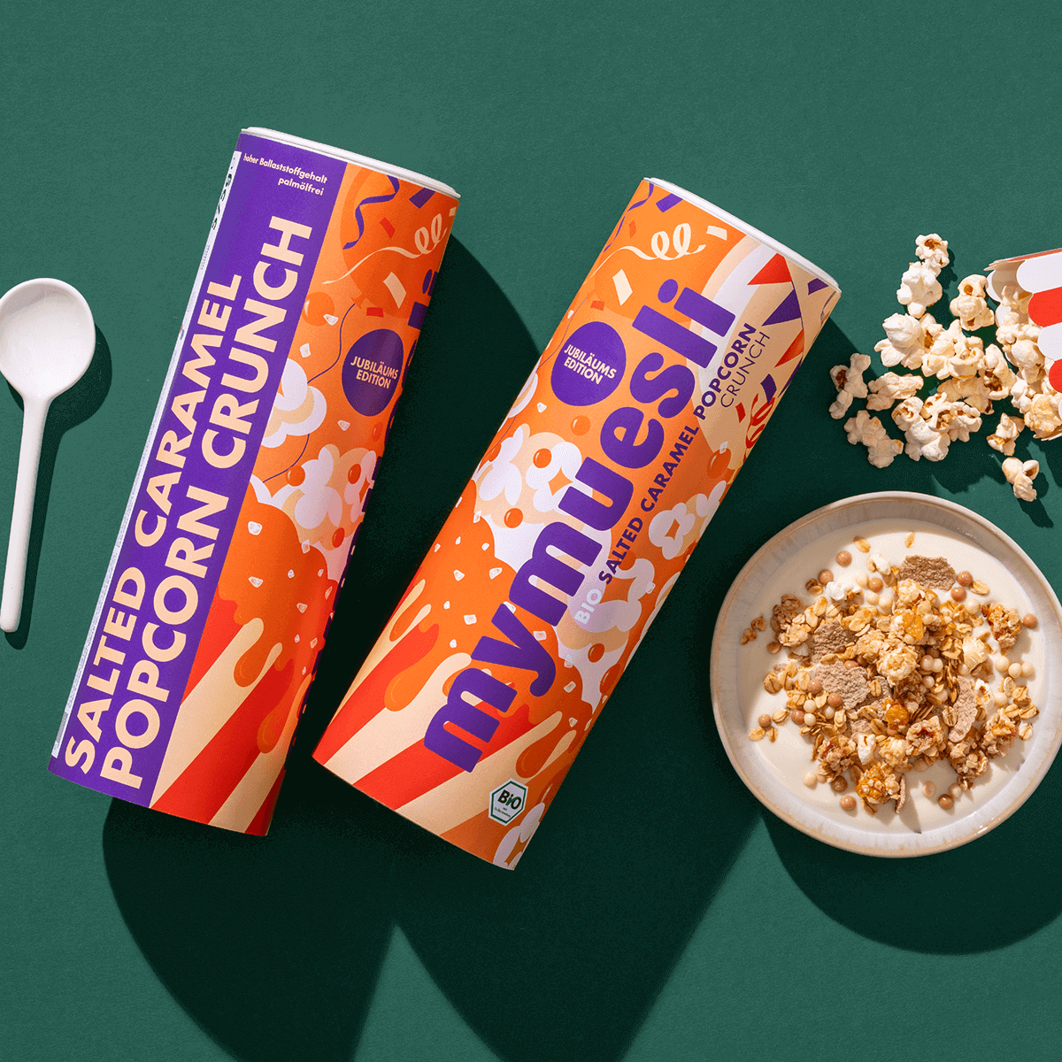 article01-salted-caramel-popcorn-2025.png