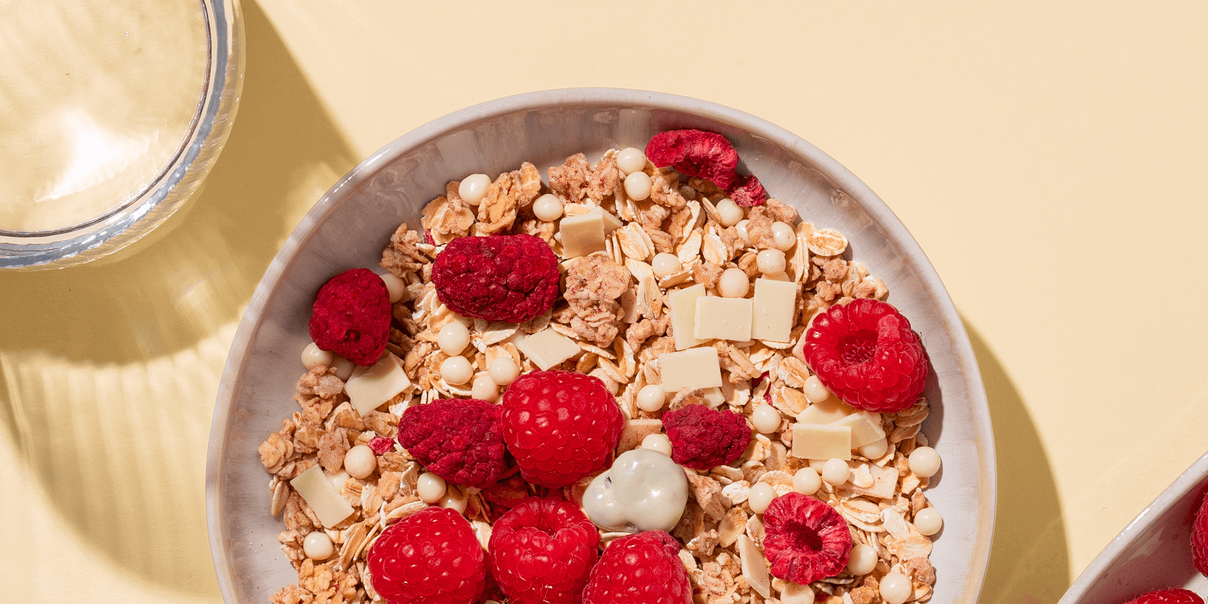 share-berry-white-choc.png
