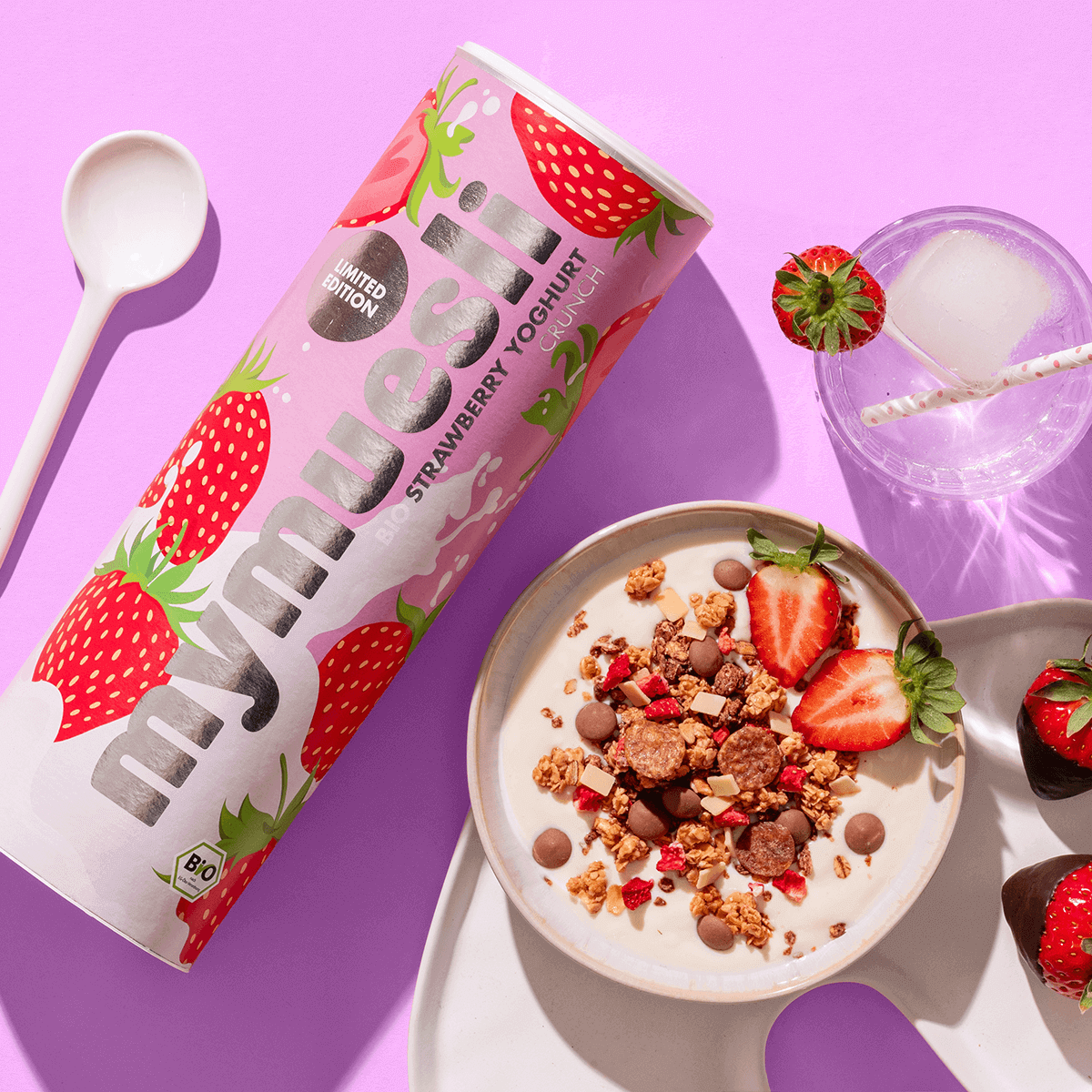 teaser-strawberry-yoghurt-crunch-v2.png