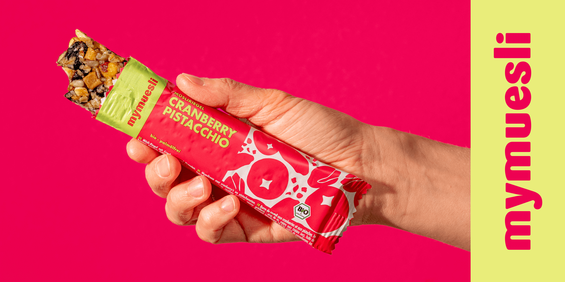 article02-muesliriegel-cranberry-pistacchio.png