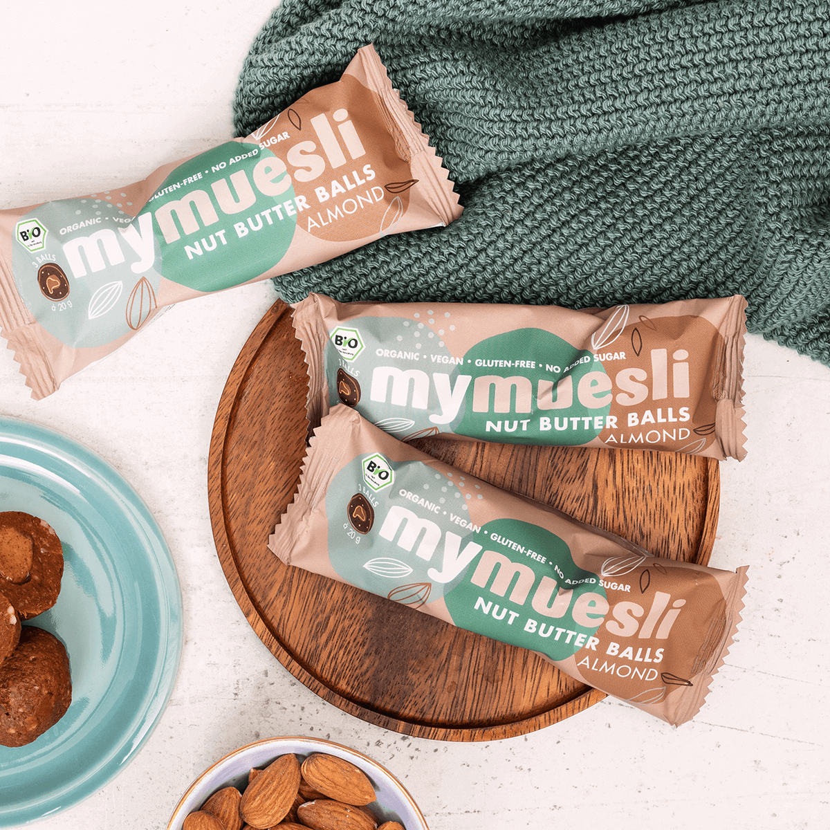 teaser2-nut-butter-balls-almond.png