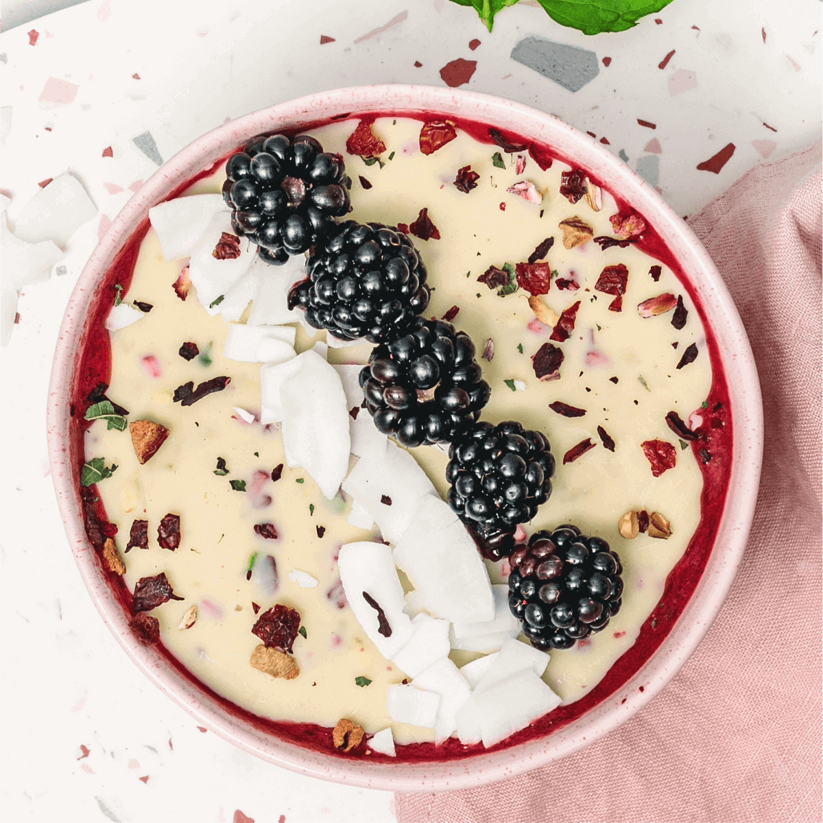 teaser-rezept-magic-shell-smoothiebowl.png