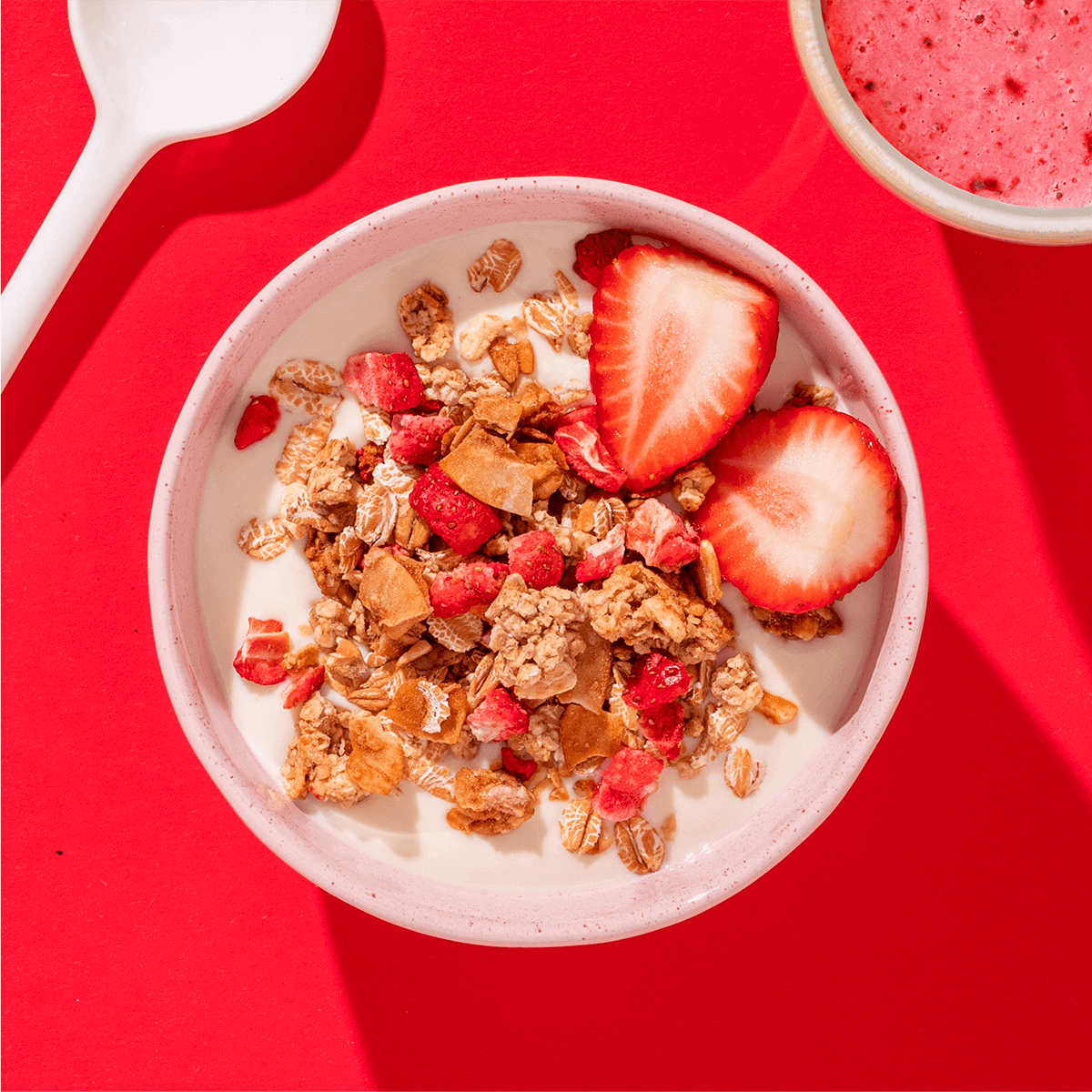 slider02-pink-strawberry-crunchy.png