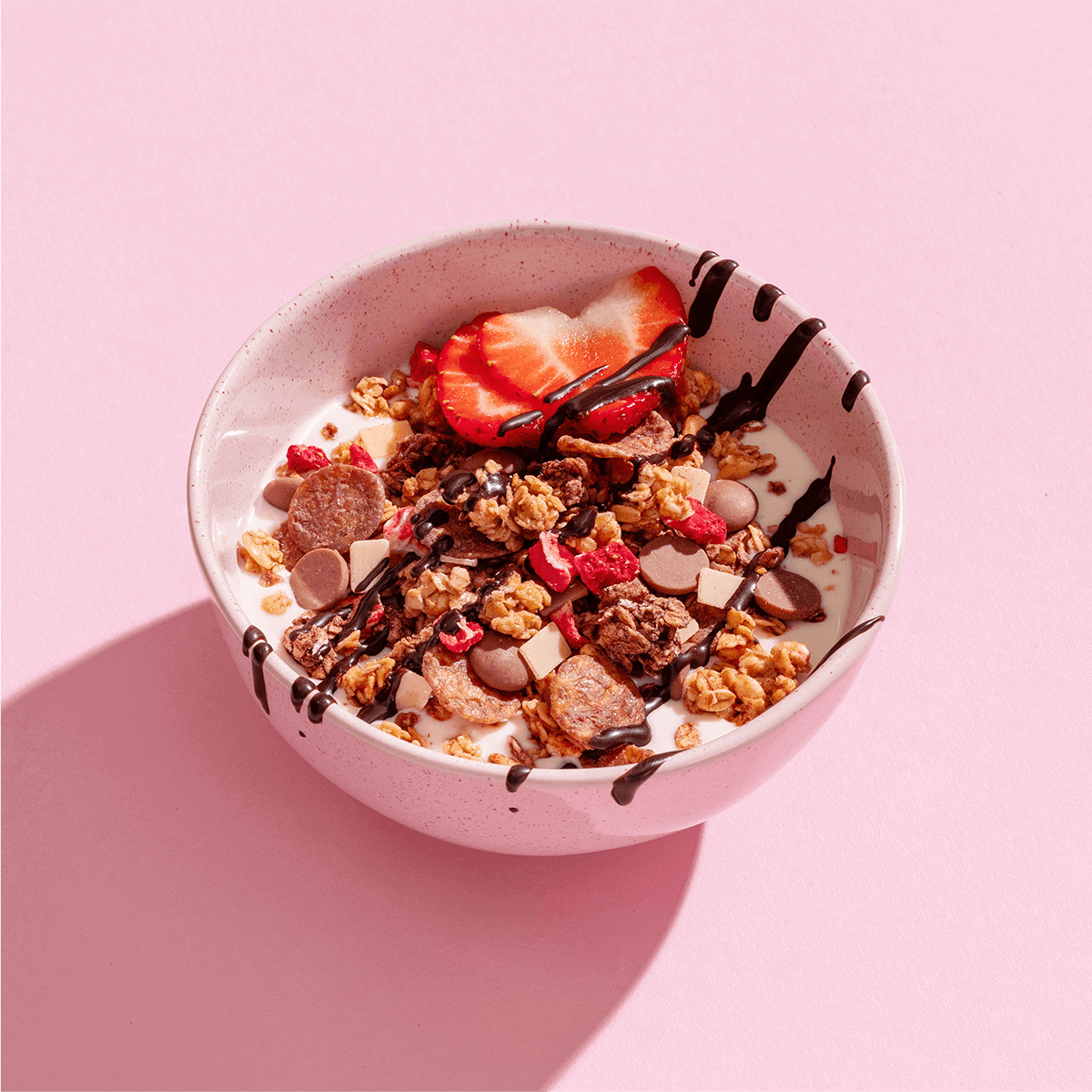 slider04-strawberry-yoghurt-crunch.png