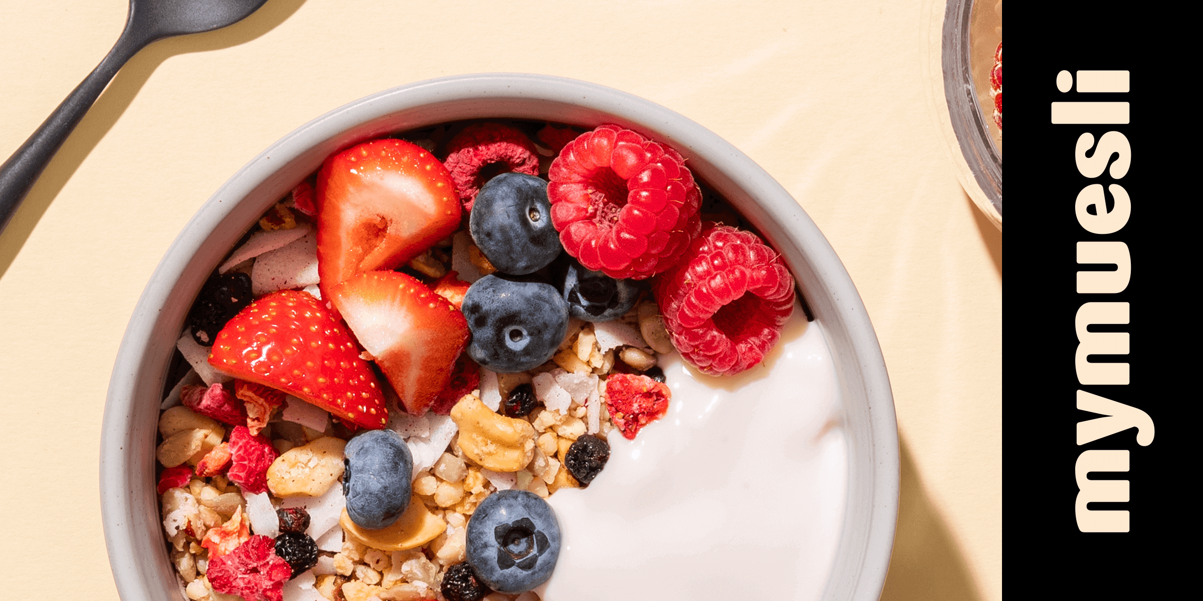 article02-paleo-coconut-crunchy.png